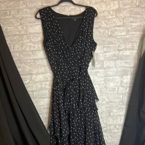 Tahari black/white NWT SUMMER DRESS 16/18